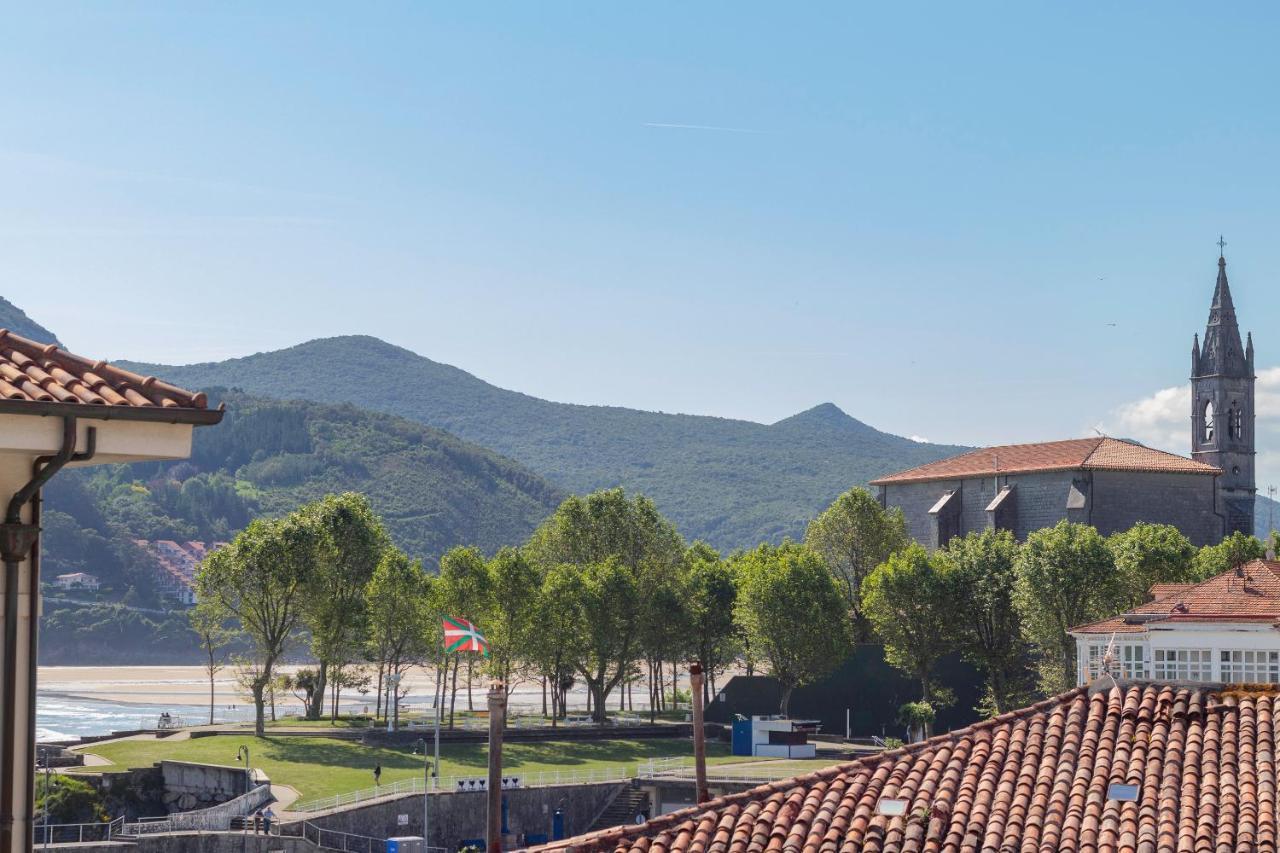Plazuela Sta Catalina I En Mundaka Con Parking By Kabia Gestion Lejlighed Eksteriør billede