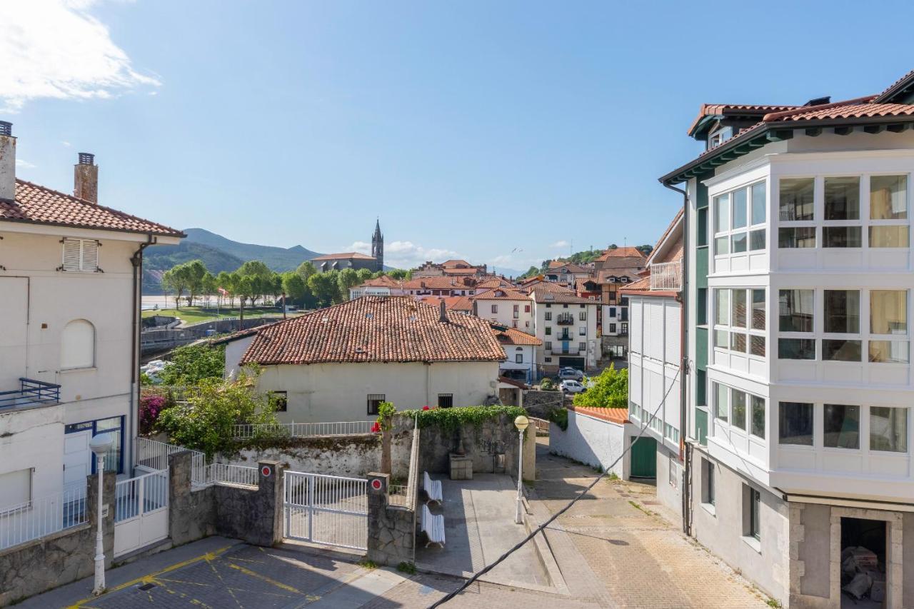 Plazuela Sta Catalina I En Mundaka Con Parking By Kabia Gestion Lejlighed Eksteriør billede